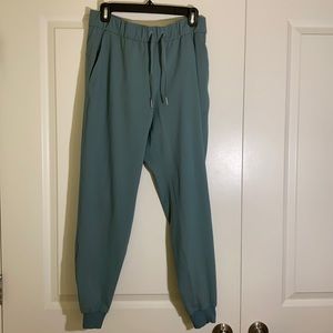 Lululemon Athletica On The Fly Jogger 28” Luxtreme Teal Size 8